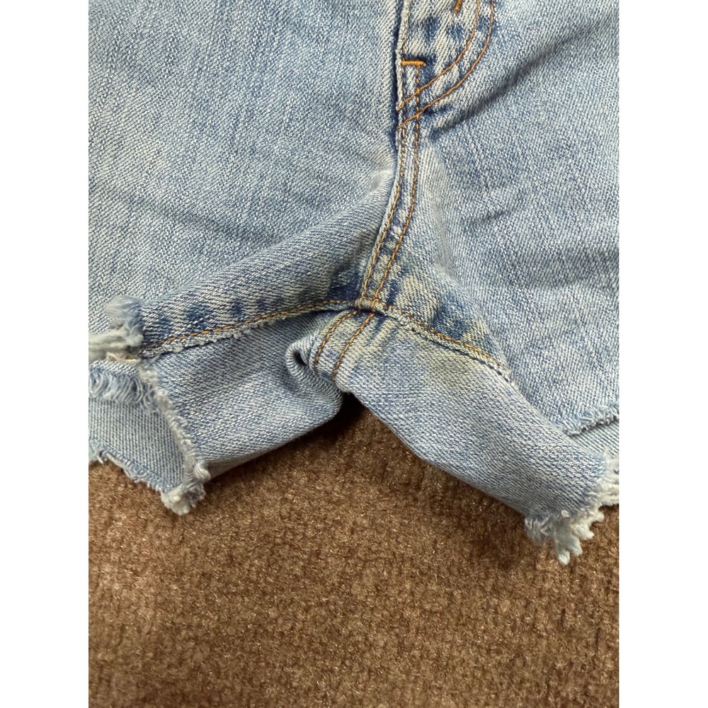 Levi's‎ 550 Classic Relaxed Stretch Denim Jean Shorts Light Wash Frayed Size 6 - Picture 4 of 6